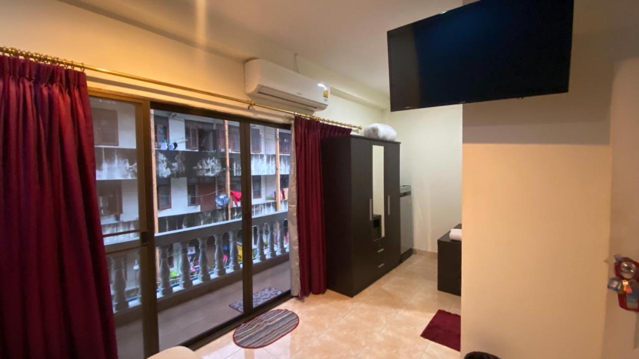 Hotel Retox Game On Pattaya Exterior foto